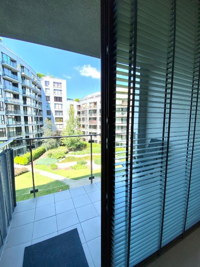 Studio Flat Triton Park Warsaw Exterior photo